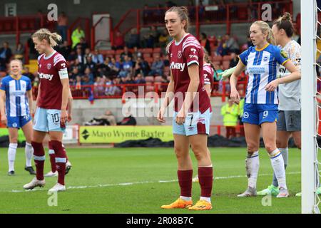 Crawley, Regno Unito. 07th maggio, 2023. Broadfield Stadium, Regno Unito, 07 maggio 2023 Lisa Evans (7, West Ham) durante una partita nella Barclays Women's Super League tra Brighton & Hove Albion e West Ham United al Broadfield Stadium di Crawley, 07 maggio 2023, Regno Unito (Bettina Weissensteiner/SPP) Credit: SPP Sport Press Photo. /Alamy Live News Foto Stock