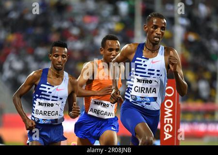 Doha, Qatar, 5 maggio 2023. Lamecha Girma di Etiopia, Berihu Aregawi di Etiopia e Selemon Barega di Etiopia si sfidano in 3000m gara di uomini durante la Diamond League 2023 allo Stadio Internazionale Khalifa di Doha, Qatar. 5 maggio 2023. Credito: Nikola Krstic/Alamy Foto Stock