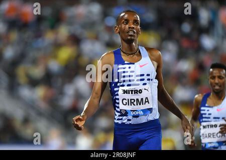 Doha, Qatar, 5 maggio 2023. Lamecha Girma of Ethiopia compete in 3000m uomini durante la Diamond League 2023 allo Stadio Internazionale Khalifa di Doha, Qatar. 5 maggio 2023. Credito: Nikola Krstic/Alamy Foto Stock