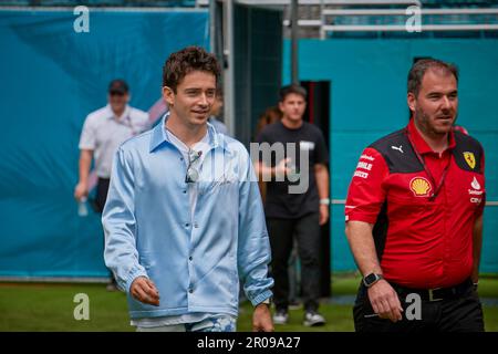 Miami Gardens, Florida, Stati Uniti. 7th maggio 2023. 16 Charlez Leclerc (MON) Ferrari. Giorno della gara. Starting Grid, Gran Premio di Miami F1 al Miami International Autodrome il 7 maggio 2023 a Miami Gardens, Florida, USA. Vincitori F1 Miami Grand Prix: Primo posto 1 Max Verstappen (NED) Red Bull Racing, secondo posto 11 Sergio Perez (MEX) Red Bull Racing, terzo posto 14 Fernando Alonso (ESP) Aston Martin. Coppa costruttori: Red Bull Racing. Credit: Yaroslav Sabitov/YES Market Media/Alamy Live News. Foto Stock