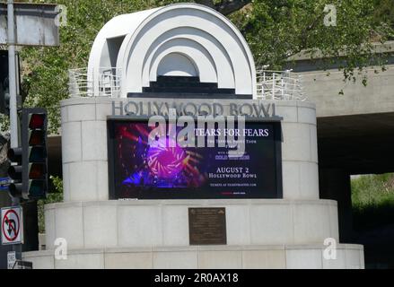 Los Angeles, California, USA 7th maggio 2023 Tears for Fears Concert Marquee all'Hollywood Bowl il 7 maggio 2023 a Los Angeles, California, USA. Foto di Barry King/Alamy Stock Photo Foto Stock