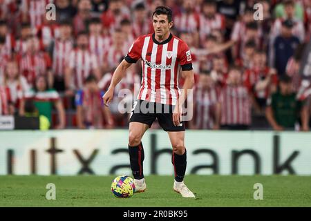 Dani Vivian del Club Athletic in azione durante la partita la Liga Santander tra il Club Athletic e Real Betis allo Stadio di San Mames il 4 maggio 2023, in Foto Stock