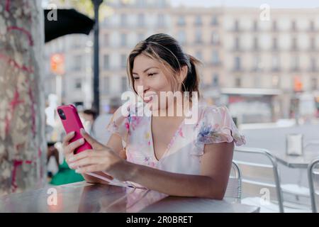 Ritratto di una bella donna ispanica Foto Stock