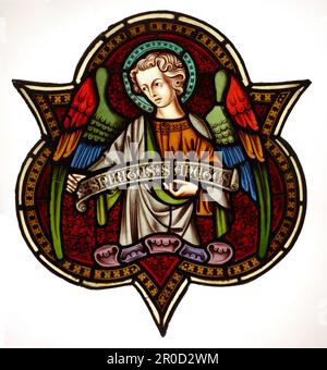 2013,0005. La Crocifissione con gli Evangelisti, 1850. Vetrata e tracery a tre luci. La finestra Est della Chiesa della Santissima Trinità, Grazeley, Berkshire. Progettista: Augustus Welby Northmoor (A W N) Pugin. Produttore: John Hardman & Co., Birmingham Foto Stock