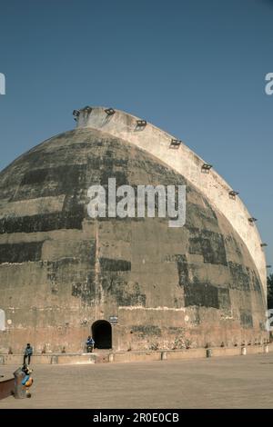 12 18 2014 Golghar vintage, o la Round House è il granaio massiccio costruito dagli inglesi nel 1786 Patna, Bihar India. Foto Stock