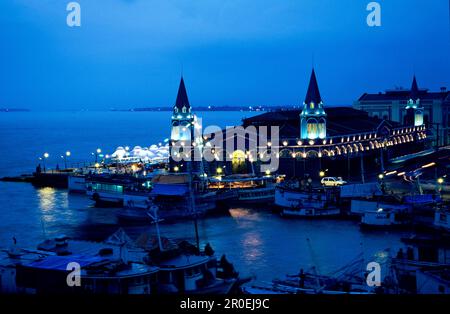 Porto di Belem con mercato Ver-o-peso, Rio delle Amazzoni, Belem, Para, Brasile Foto Stock
