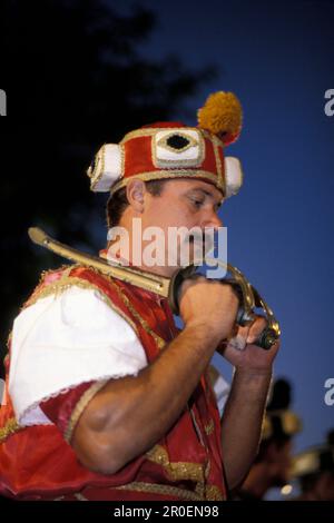 Danza di spada Moreska, Korcula, Dalmazia, Dubrovnik-Neretva, Croazia Foto Stock