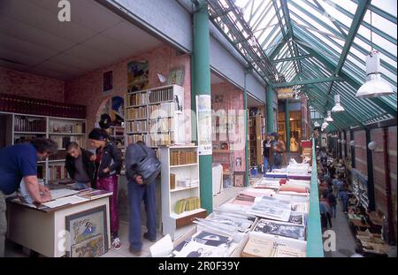 Flohmarkt, Marché aux Puces, de St.Ouen, Cligancourt Parigi, Frankreich Foto Stock