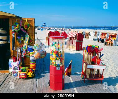 Beach Shop, Isola di Ruegen, Meclemburgo-Pomerania occidentale, Germania Foto Stock