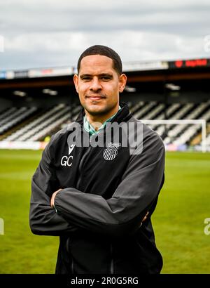 Cleethorpes, Regno Unito, 8th maggio 2023. Giles coke durante la Sky Bet EFL League due partite di calcio tra Grimsby Town FC e AFC Wimbledon a Blundell Par Foto Stock