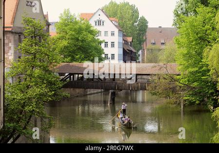 Hangman ponte sopra il fiume Pegnitz, Norimberga, Franconia Centrale, Baviera, Germania Foto Stock