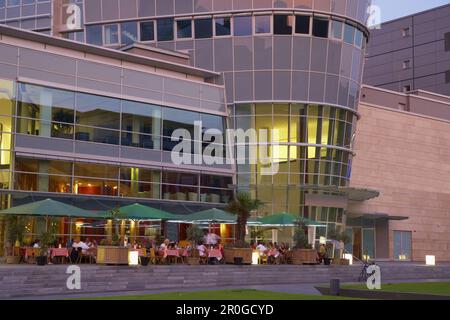Citypalais in serata, Duisburg, Nord Reno-Westfalia, Germania Foto Stock