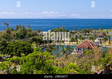 Royal Palace acqua Taman Ujung Sukasada, Bali, Indonesia Foto Stock