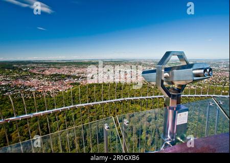 Vista in direzione di Stoccarda dalla torre della televisione, Baden-Württemberg, Germania Foto Stock