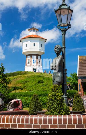 Monumento commemorativo e torre dell'acqua di Lale Andersen, Isola di Langoog, Mare del Nord, Isole Frisone Orientali, Frisia Orientale, Bassa Sassonia, Germania, Europa Foto Stock