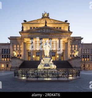 Concert House, statua di Schiller, Berlino Foto Stock