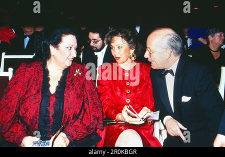 Montserrat Caballe, spanische Opernsängerin der Stimmlage Sopran (Links), neben dem Ehepaar Ingeborg und Bernhard Servatius, Deutschland um 1999. Foto Stock