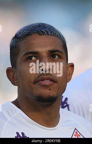 Napoli, Italia. 7 maggio, 2023. Dodo di ACF Fiorentina durante la Serie Un incontro tra SSC Napoli e ACF Fiorentina allo Stadio Diego Armando Maradona NAP Foto Stock