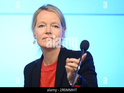 Stoccarda, Germania. 09th maggio, 2023. Thekla Walker (Bündnis 90/Die Grünen), Ministro dell'ambiente del Baden-Württemberg, ha registrato nel parlamento di Stato durante una conferenza stampa. Credit: Bernd Weißbrod/dpa/Alamy Live News Foto Stock