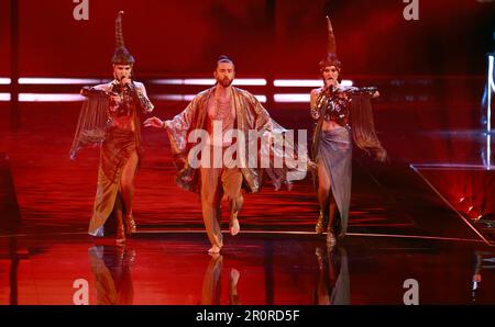 Liverpool, Regno Unito. 09th maggio, 2023. Pasha Parfeni, in rappresentanza della Moldavia, si esibirà sul palco durante la semifinale Eurovision 2023 1 alla Liverpool Arena di Liverpool, Inghilterra, il 9 maggio 2023. Foto: Sanjin Strukic/PIXSELL Credit: Pixsell/Alamy Live News Foto Stock