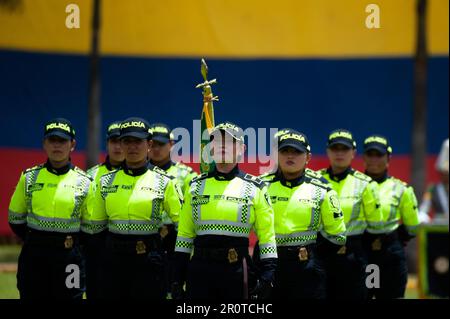 Bogota, Colombia. 09th maggio, 2023. Funzionari di polizia di transito colombiani durante la cerimonia del nuovo direttore della polizia colombiana William Rene Salamanca presso l'Accademia generale di polizia di Santander a Bogotà, Colombia. 9 maggio 2023. Photo by: Chepa Beltran/Long Visual Press Credit: Long Visual Press/Alamy Live News Foto Stock