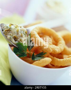 Frittelle di calamari con salsa di bearnaise Foto Stock