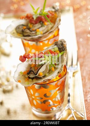 Le ostriche in aspic con bacon arrosto Foto Stock