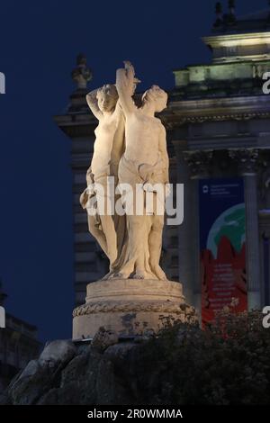 La statua delle tre grazie è esposta in modo preminente a Montpellier, Francia Foto Stock