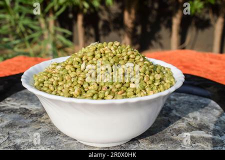 Ponkh o Paunk Hurda sono teneri grani sorgo speciale cibo invernale da Gujarat e Maharatra Foto Stock