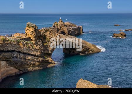 Rocher de la Vierge, Biarritz, Paesi Baschi francesi, Pirenei Atlantici, Francia Foto Stock