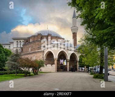 Sofia, Bulgaria. Maggio 2023. Vista esterna della Moschea Banya Bashi nel centro della città Foto Stock