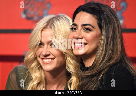 Katherine McNamara und Emeraude Toubia auf der German Comic con edizione primaverile in der Messe Dortmund. Dortmund, 06.05.2023 Foto Stock