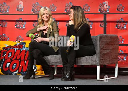 Katherine McNamara und Emeraude Toubia auf der German Comic con edizione primaverile in der Messe Dortmund. Dortmund, 06.05.2023 Foto Stock