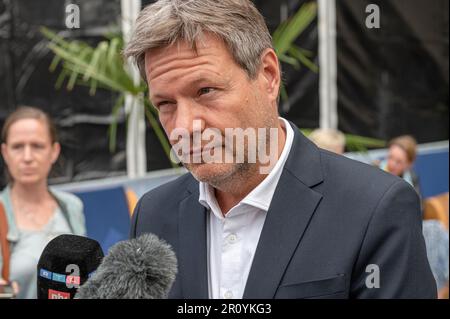 Kiel, Deutschland, 2023 Porträt des Bundes Wirtschaftsministerers Dr. Robert Habeck in Kiel bei einer Veranstaltung Foto Stock