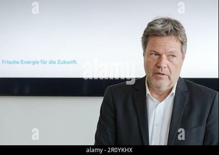 Kiel, Deutschland, 2023 Porträt des Bundes Wirtschaftsministerers Dr. Robert Habeck in Kiel bei einer Veranstaltung Foto Stock