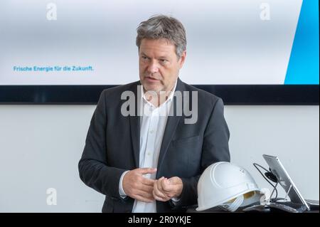 Kiel, Deutschland, 2023 Porträt des Bundes Wirtschaftsministerers Dr. Robert Habeck in Kiel bei einer Veranstaltung Foto Stock