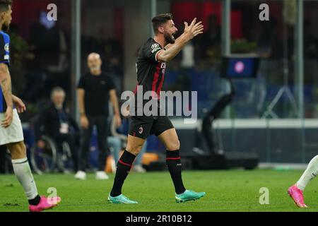 Milano, Italia. 13th Jan, 2019. Olivier Giroud dell'AC Milan durante la semifinale di UEFA Champions League tra AC Milan e FC Internazionale allo Stadio Giuseppe Meazza, Milano, Italia, il 10 maggio 2023. Credit: Giuseppe Maffia/Alamy Live News Foto Stock