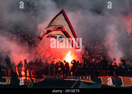 Milano, Italia. 10th maggio, 2023. Milan Supporters durante la Semifinale - AC Milan vs Inter - FC Internazionale, UEFA Champions League a Milano, Italia, Maggio 10 2023 Credit: Independent Photo Agency/Alamy Live News Foto Stock