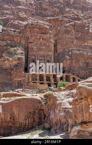 Tomba di URN, Petra, Giordania Foto Stock