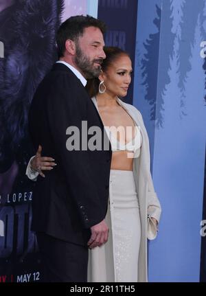 STATI UNITI. 10th maggio, 2023. Ben Affleck, Jennifer Lopez arriva alla Mother Premiere che si tiene al Westwood Regency Village di CA mercoledì 10 maggio 2023 . (Foto di Juan Pablo Rico/Sipa USA) Credit: Sipa USA/Alamy Live News Foto Stock