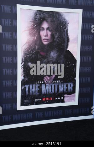 Los Angeles, California, Stati Uniti. 10th maggio, 2023. Atmosfera alla prima di Los Angeles del "The Mother" di Netflix al Westwood Regency Village Theater il 10 maggio 2023 a Los Angeles, California. Credit: Jeffrey Mayer/JTM Photos/Media Punch/Alamy Live News Foto Stock