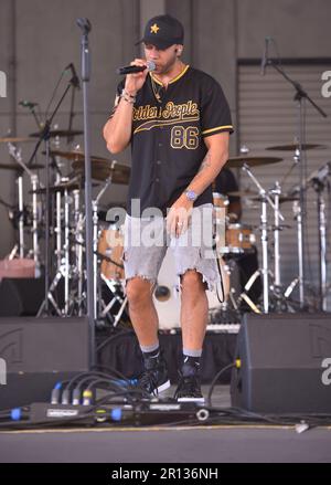 MIRAMAR, FLORIDA - 07 MAGGIO: Alexander Star suona durante la Black Violin Foundation: Dreamer Art Festival al Miramar Regional Park Ampitheater il 7 maggio 2023 a Miramar, Florida. (Foto di JL/Sipa USA) Foto Stock