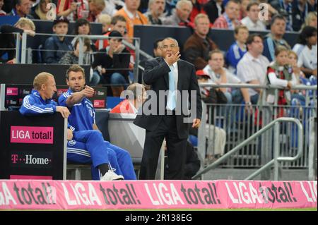 Feiix Magath (Trainer) FC Schalke 04 Fußball T-Home Cup in der Veltins Arena auf Schalke 18,7.2009. Foto Stock