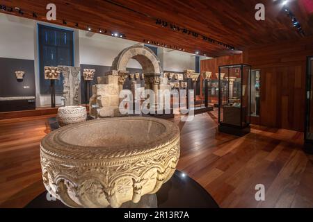 Interno del Museo Archeologico Nazionale - Madrid, Spagna Foto Stock