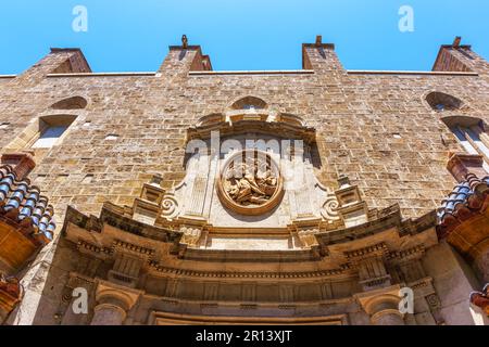 Architettura della chiesa medievale a Valencia, Spagna Foto Stock