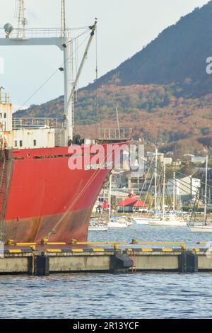 Navi nel porto di Ushuaia, Tierra del Fuego. Argentina Foto Stock