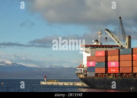 Navi nel porto di Ushuaia, Tierra del Fuego. Argentina Foto Stock