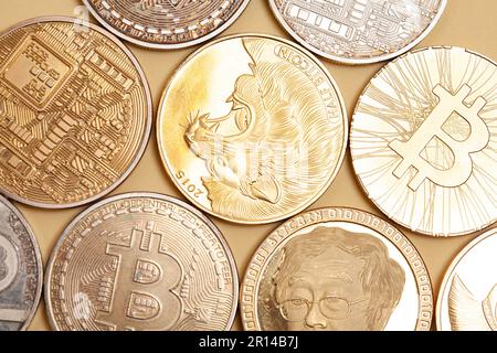 Monete virtuali bitcoins primo piano Foto Stock