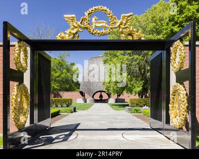 Chiesa senza tetto progettato da Philip Johnson Foto Stock