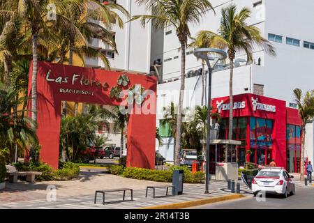 La Flores Resort nella zona dorata, Mazatlan, Sinaloa, Messico Foto Stock